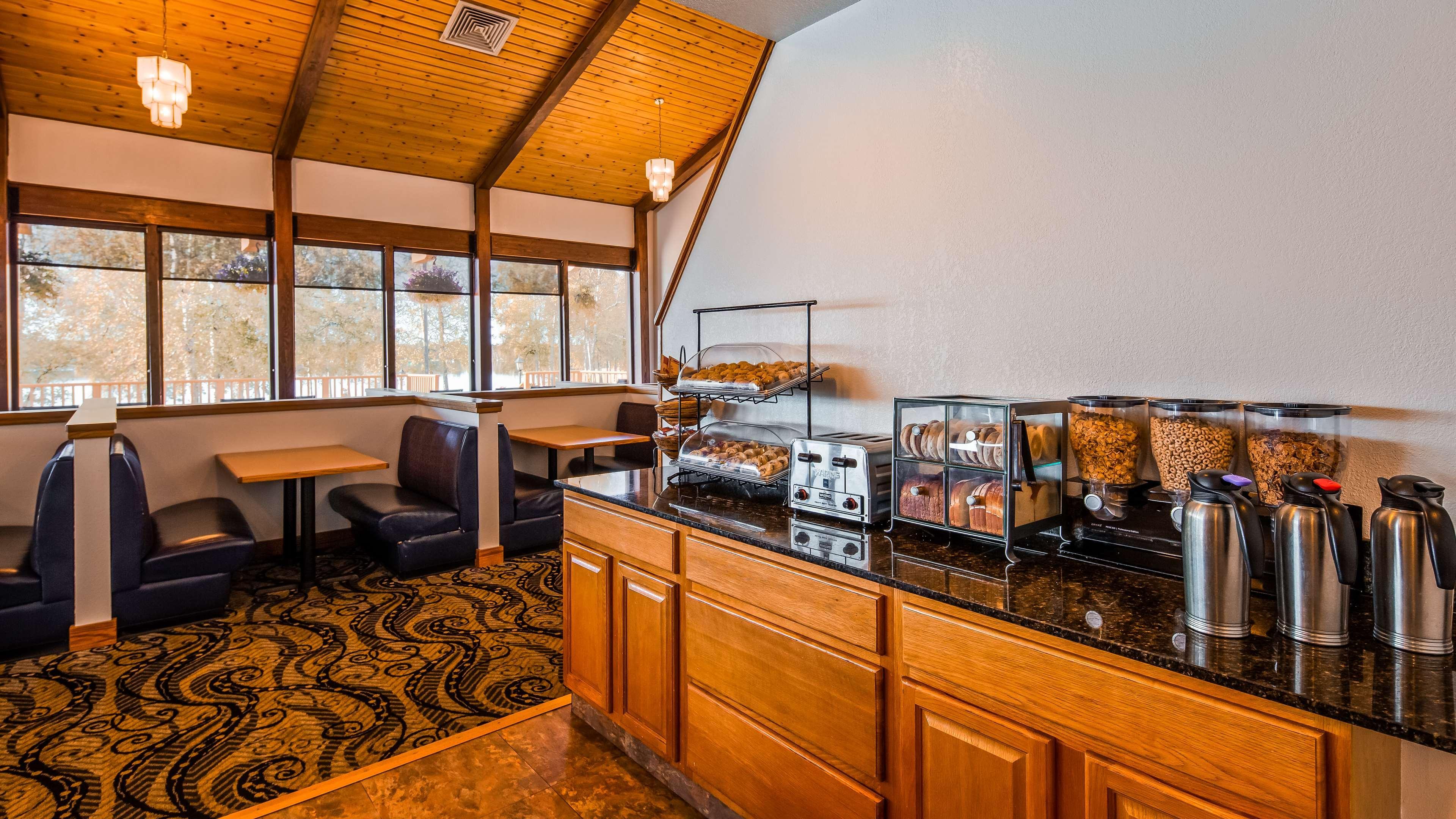 Best Western Lake Lucille Inn Wasilla Exterior photo