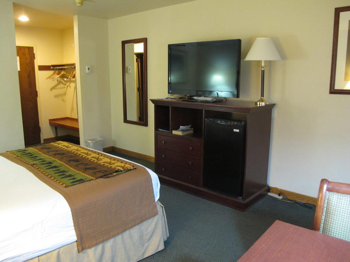 Best Western Lake Lucille Inn Wasilla Exterior photo